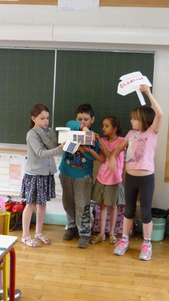 20- Les élèves présentent leurs maquettes