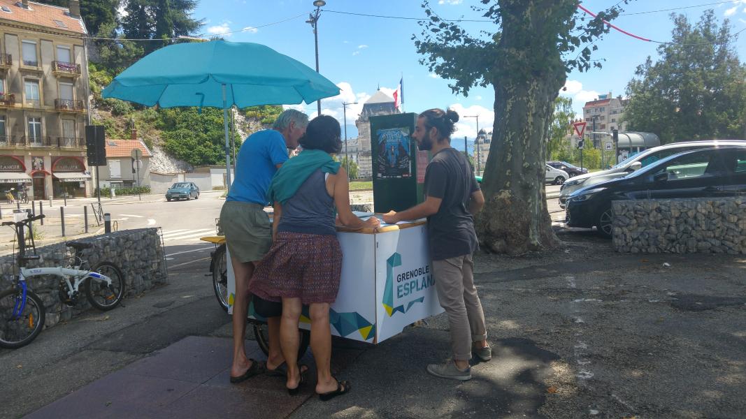 8- Le tripoteur à la recherche de l'expertise d'usage